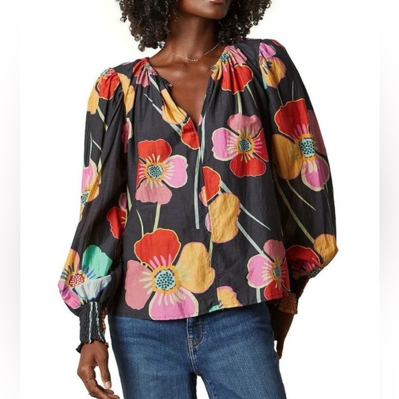 Velvet by Graham & Spencer Tops - Velvet by Graham & Spencer Black Floral Silk Blend Flowy Blouse